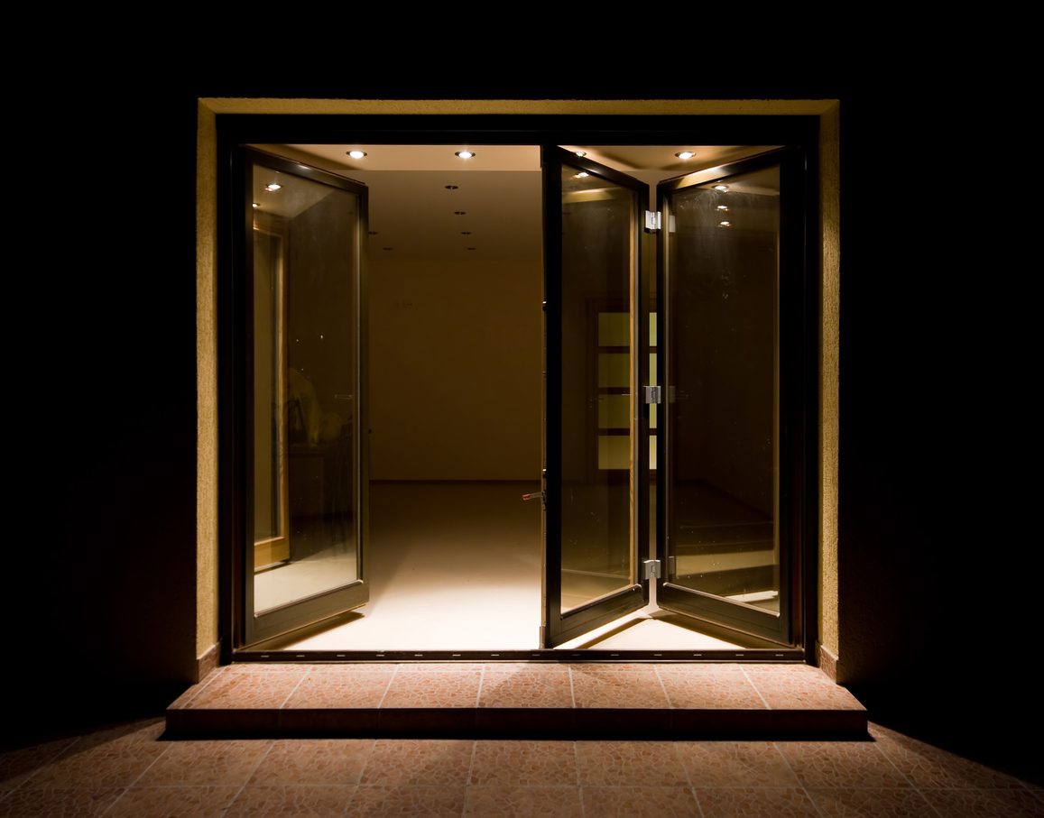 bi-fold-door-firm